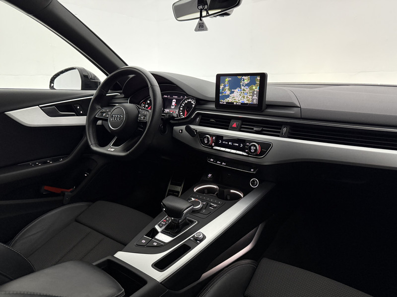 Audi A4 35 TFSI 150PK S-line