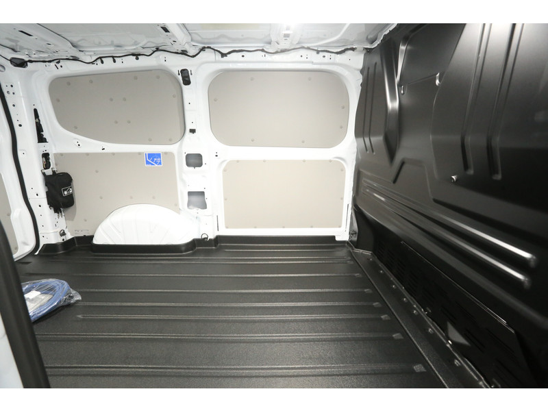 Ford E-Transit Custom