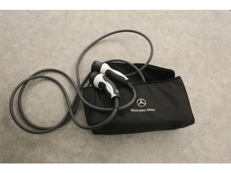 Mercedes-Benz EQV 300