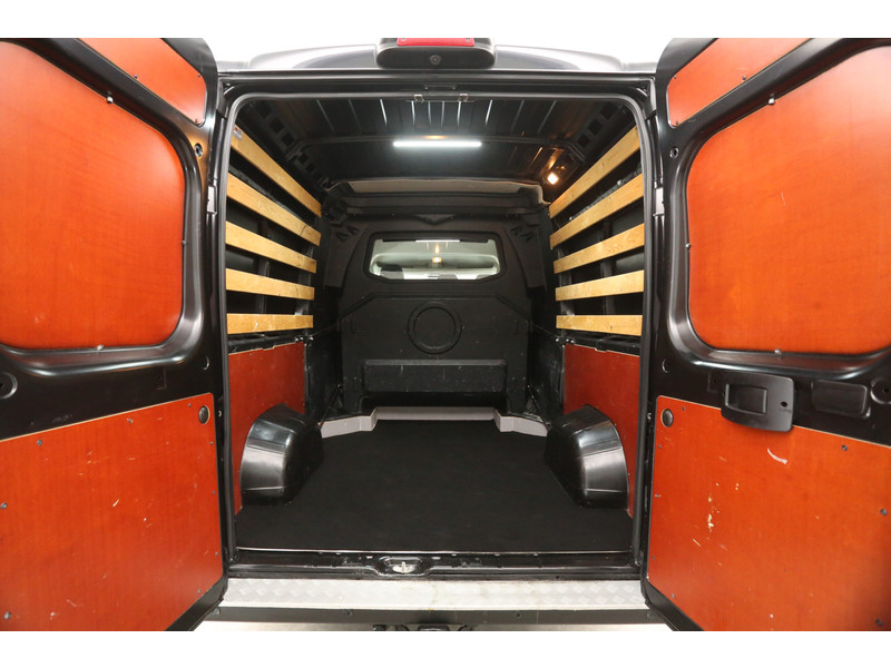 Citroën Jumper 30 2.2 BlueHDi L2H2